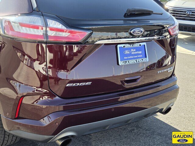 Certified 2019 Ford Edge Titanium w/ Equipment Group 301A FWD image 6