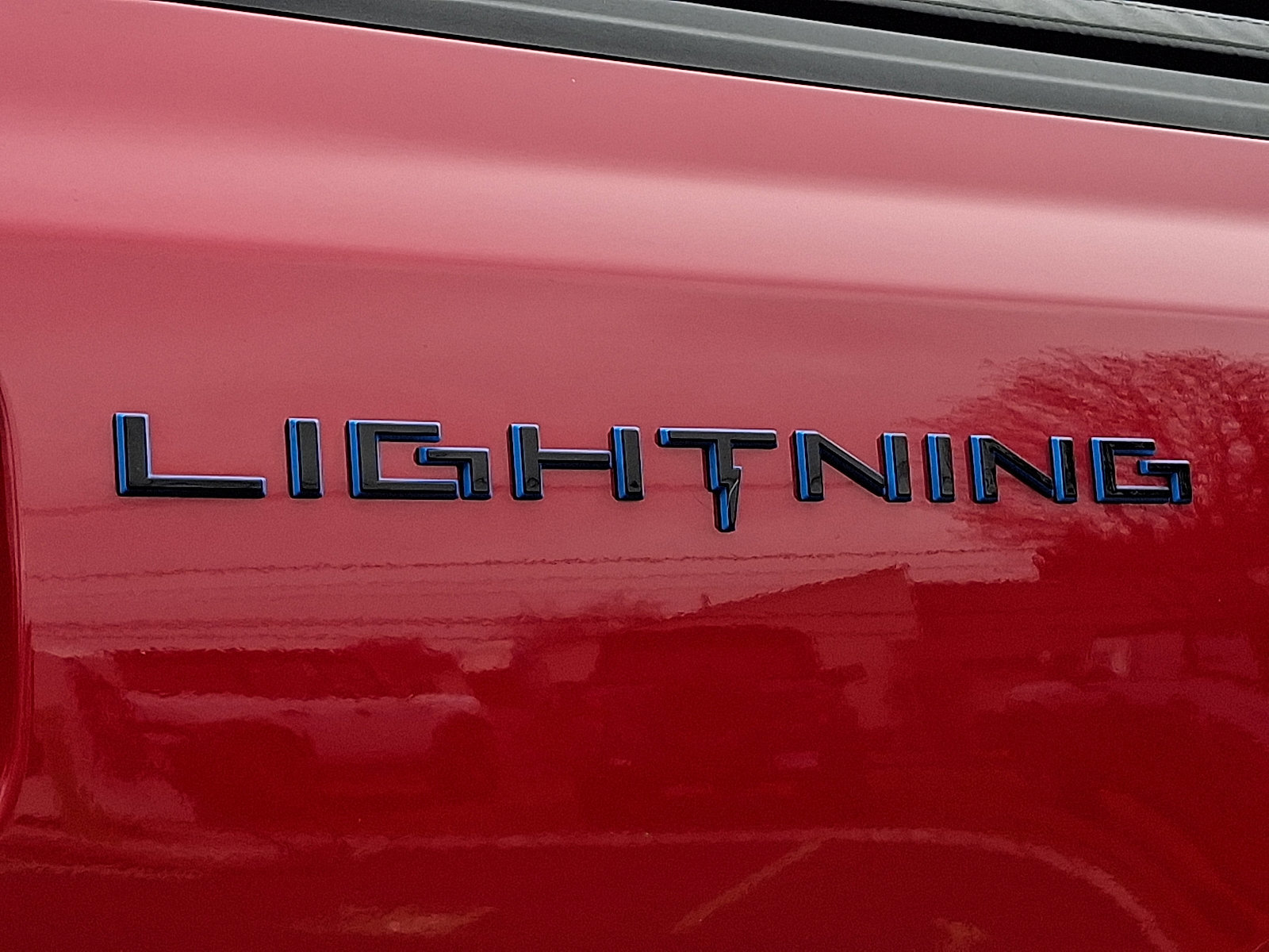 Certified 2023 Ford F150 Lightning XLT w/ Equipment Group 312A High image 30