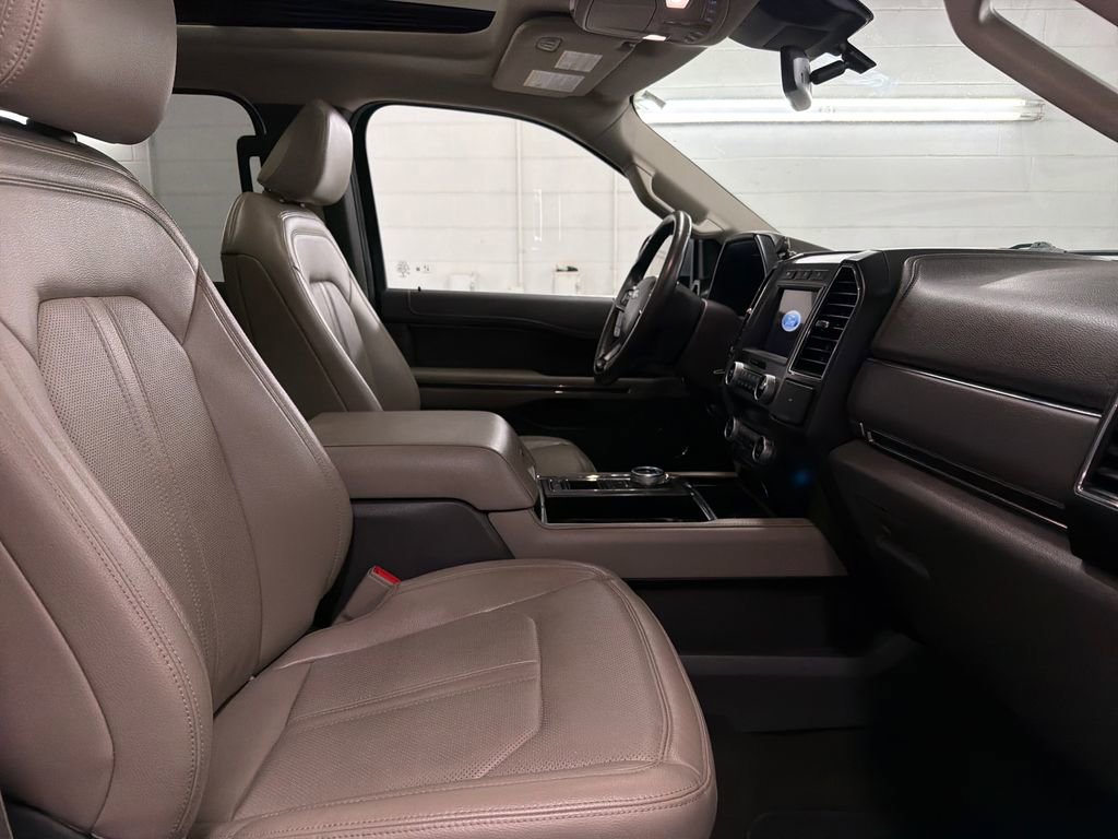 Certified 2021 Ford Expedition Limited RWD image 30