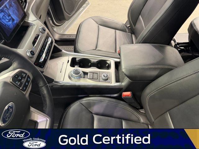 Certified 2024 Ford Explorer XLT w/ Equipment Group 202A AWD/4WD image 17