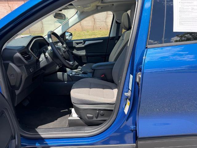Certified 2022 Ford Escape SE w/ SE Sport Appearance Package AWD/4WD image 21