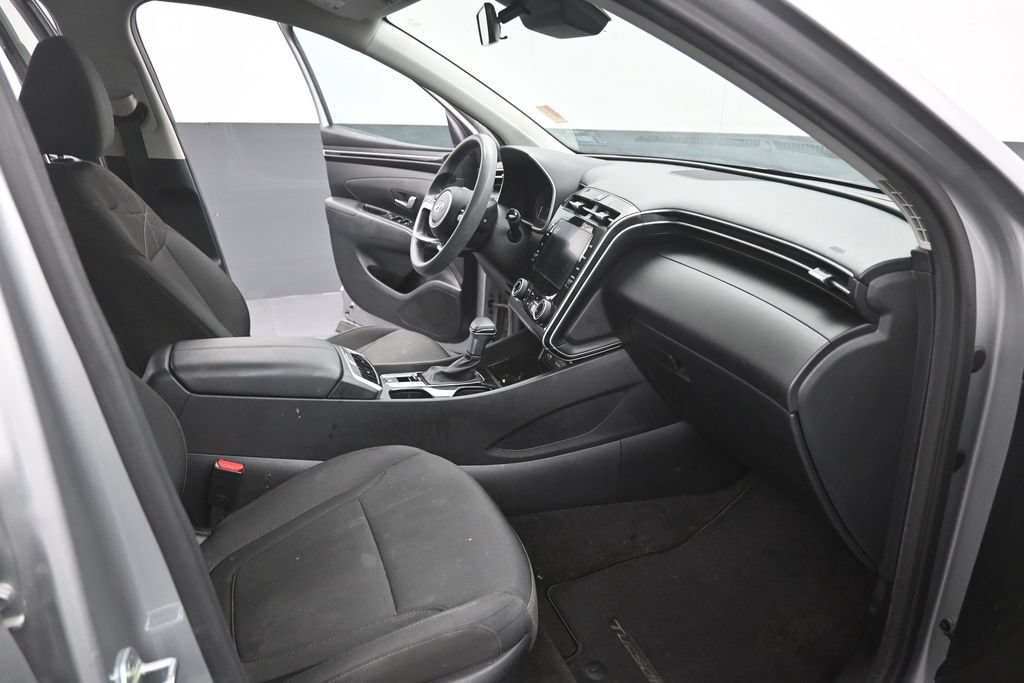 Used 2022 Hyundai Tucson SEL w/ Cargo Package FWD image 16