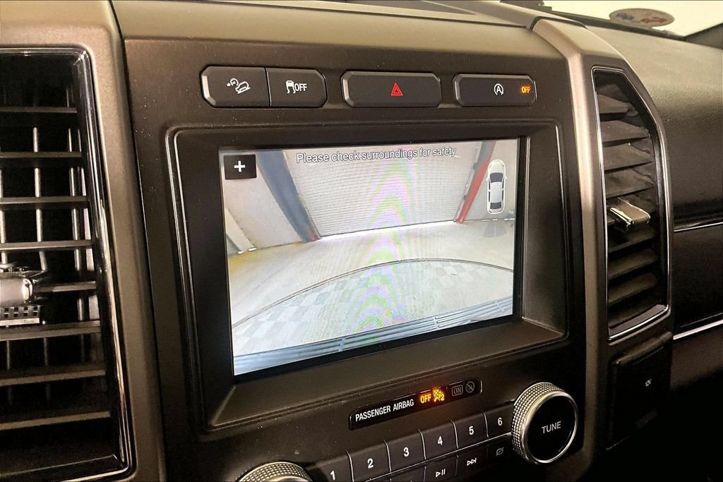 Certified 2018 Ford Expedition XLT w/ Equipment Group 202A AWD/4WD image 17
