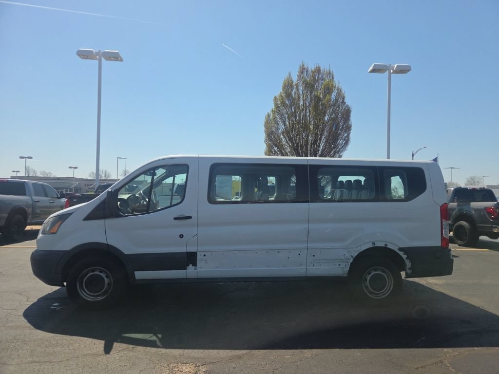 Certified 2017 Ford Transit 350 XL RWD image 3