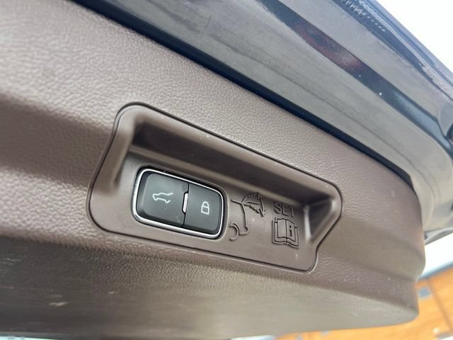 Certified 2023 Ford Explorer King Ranch w/ Technology Package AWD/4WD image 27