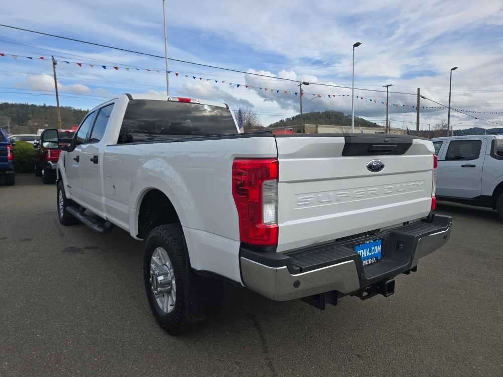 Certified 2017 Ford F350 XLT w/ XLT Value Package image 3
