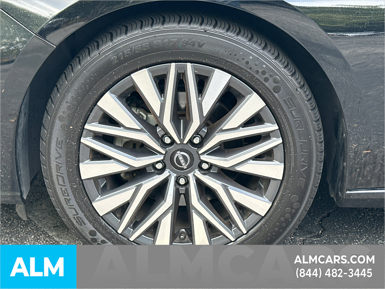 Used 2024 Nissan Altima 2.5 SV FWD image 12