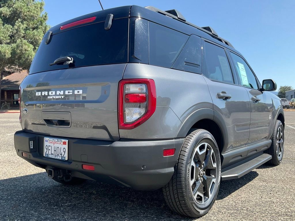 Certified 2022 Ford Bronco Sport Outer Banks w/ Tech Package image 14