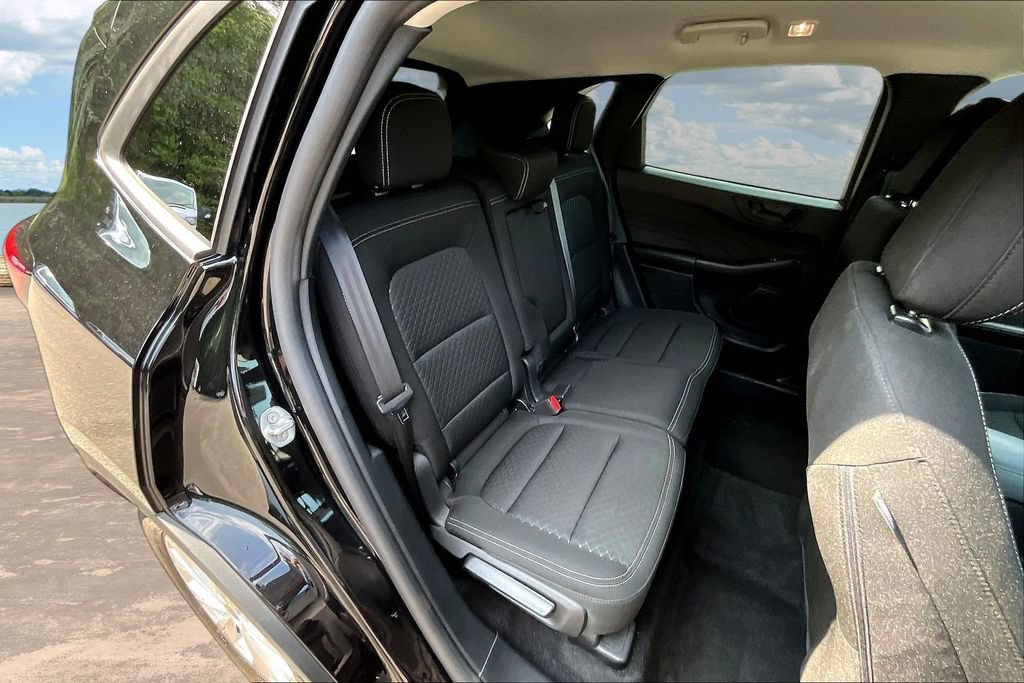 Certified 2025 Ford Escape Active FWD image 27