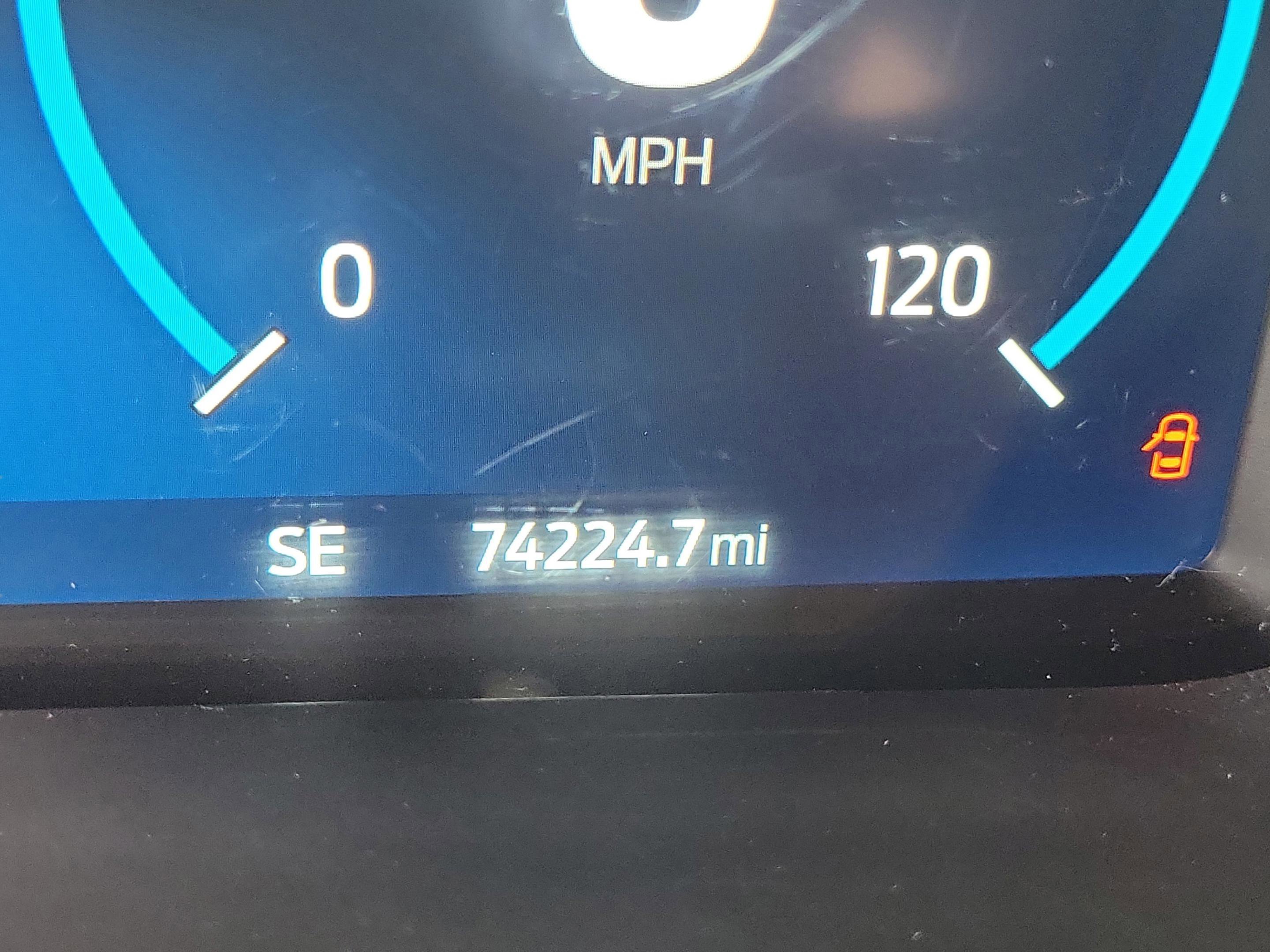 Certified 2022 Ford F150 Lariat w/ Equipment Group 502A High image 29