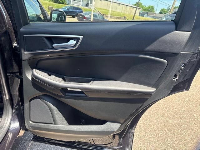 Certified 2022 Ford Edge SEL w/ Convenience Package AWD/4WD image 33