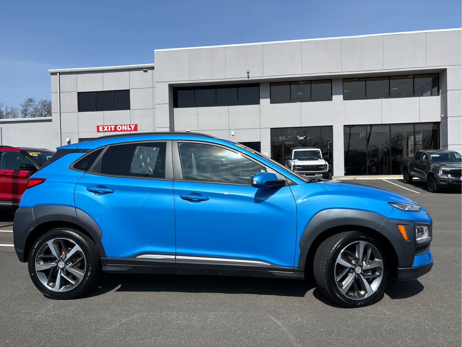 Used 2021 Hyundai Kona Ultimate w/ Cargo Package AWD/4WD image 5