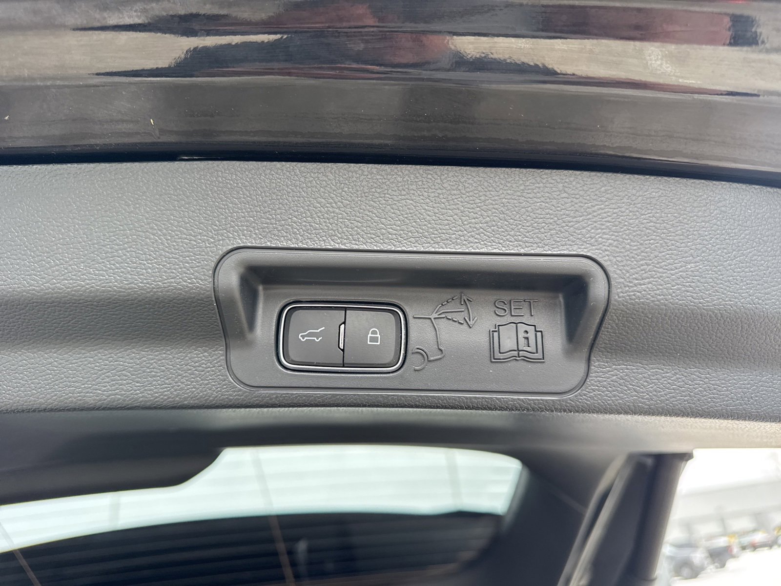 Certified 2023 Ford Explorer XLT w/ Equipment Group 202A image 37