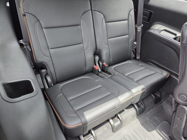 Used 2022 GMC Acadia AT4 w/ Technology Package AWD/4WD image 15