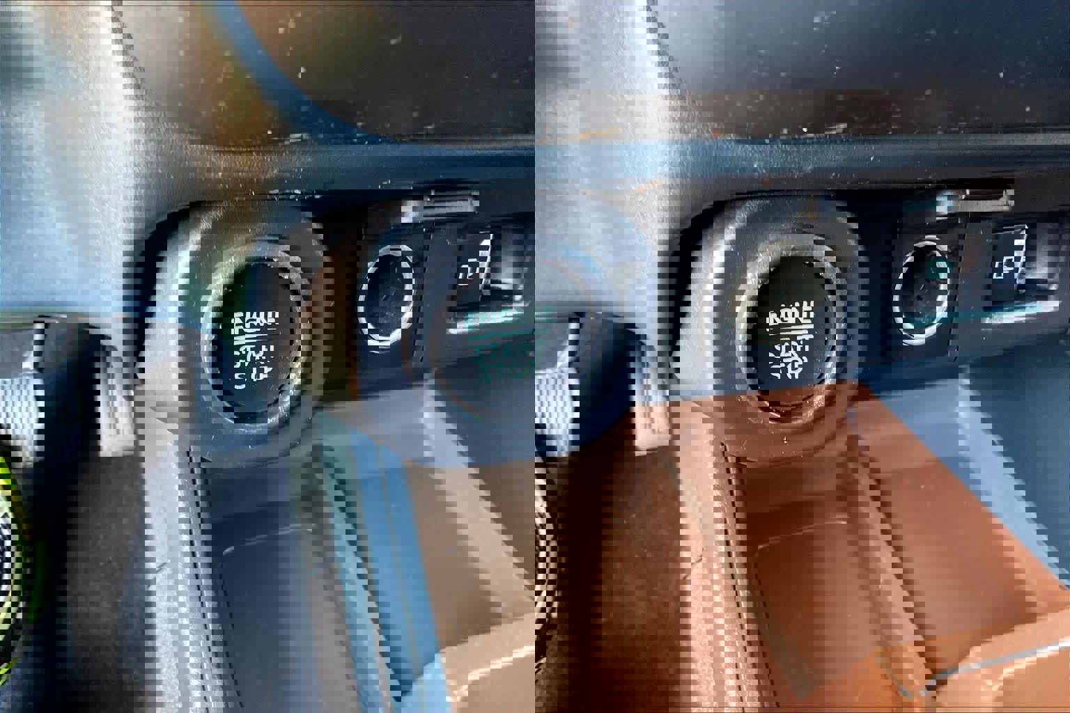 Certified 2022 Ford Maverick Lariat w/ Equipment Group 500A Standard image 30