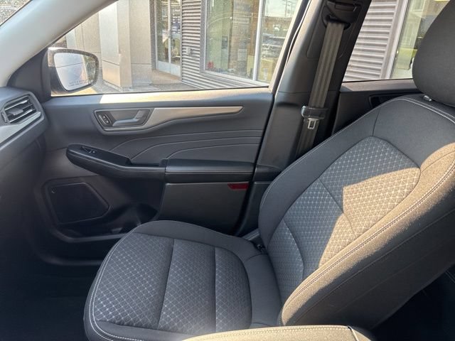 Certified 2024 Ford Escape Active AWD/4WD image 26