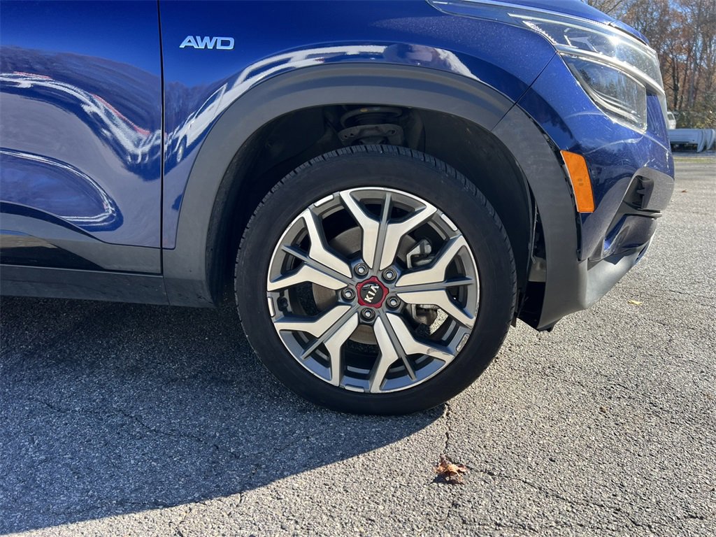 Used 2021 Kia Seltos SX image 11