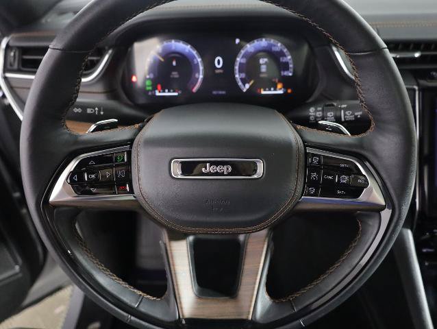 Used 2024 Jeep Grand Cherokee L Summit w/ High Altitude Package AWD/4WD image 19