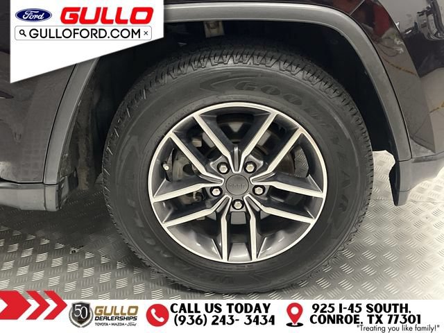 Used 2020 Jeep Grand Cherokee Limited RWD image 31