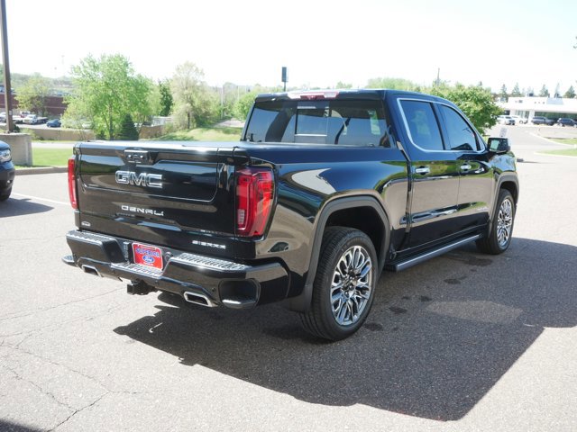 Used 2023 GMC Sierra 1500 Denali Ultimate AWD/4WD image 5