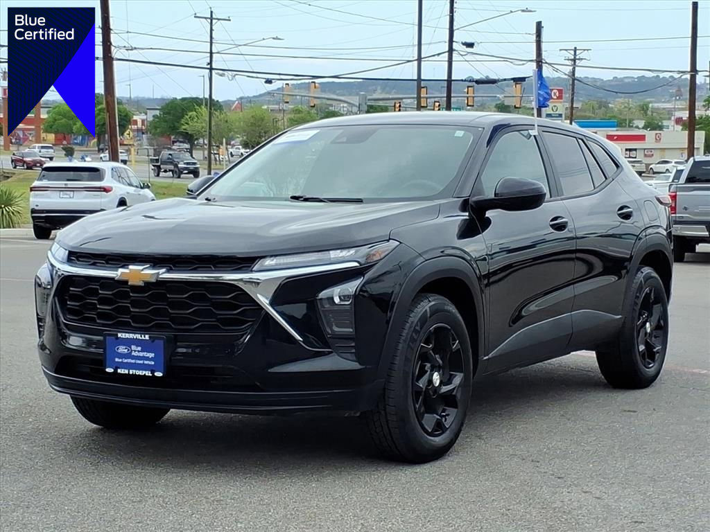 Used 2024 Chevrolet Trax LS w/ LS Convenience Package