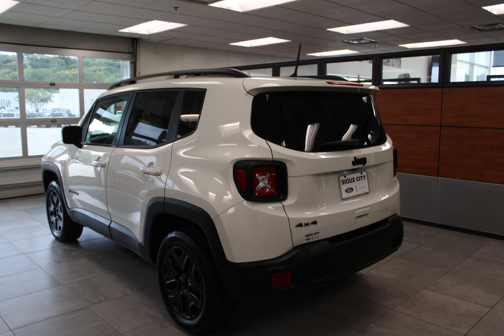Used 2020 Jeep Renegade Sport AWD/4WD image 6