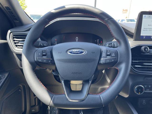 Certified 2025 Ford Escape ST-Line AWD/4WD image 12