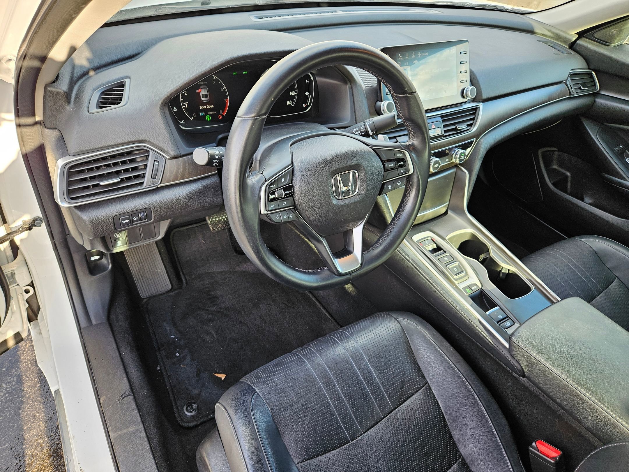 Used 2018 Honda Accord EX-L image 8