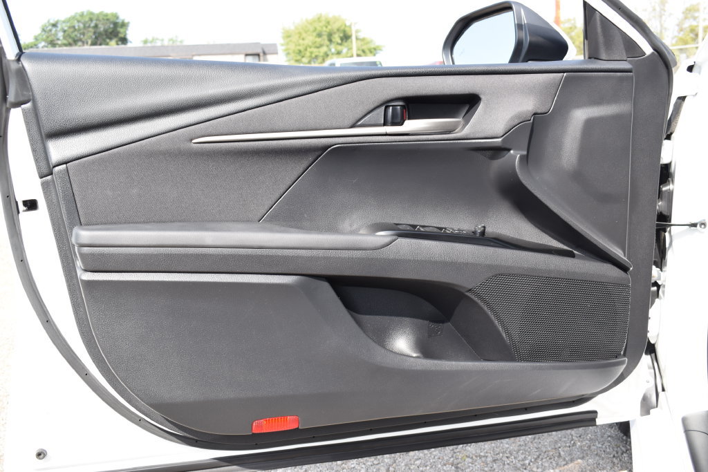 Used 2025 Toyota Camry LE FWD image 27