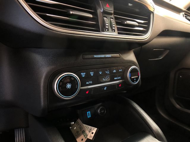 Certified 2020 Ford Escape SEL AWD/4WD image 17