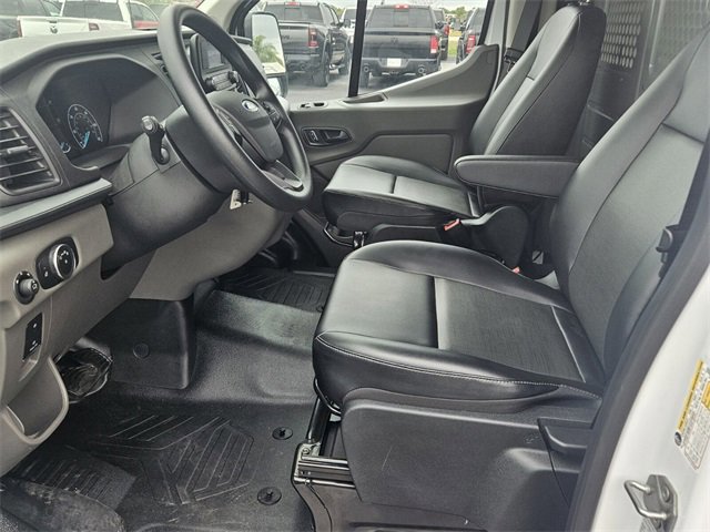 Certified 2024 Ford Transit 150 Low Roof image 7