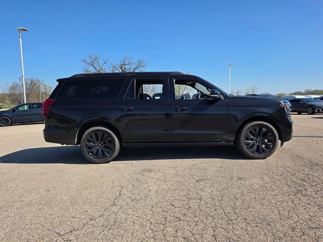 Certified 2025 Ford Expedition Max Platinum w/ Stealth Appearance Package AWD/4WD image 2