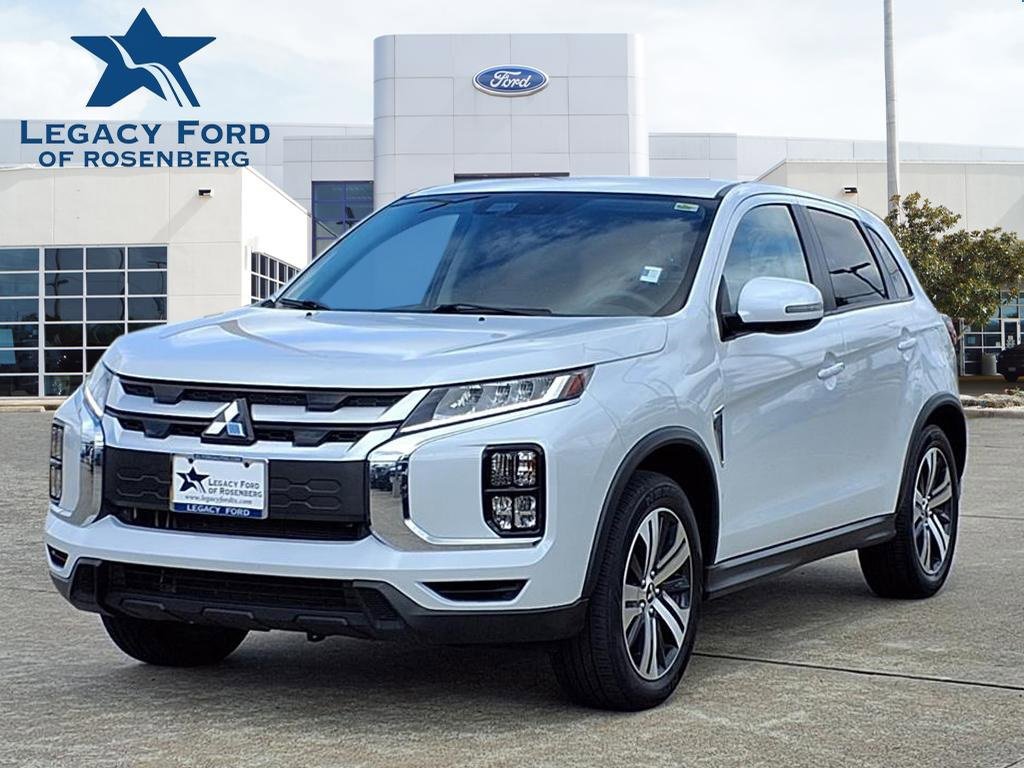 Used 2023 Mitsubishi Outlander Sport ES image 1