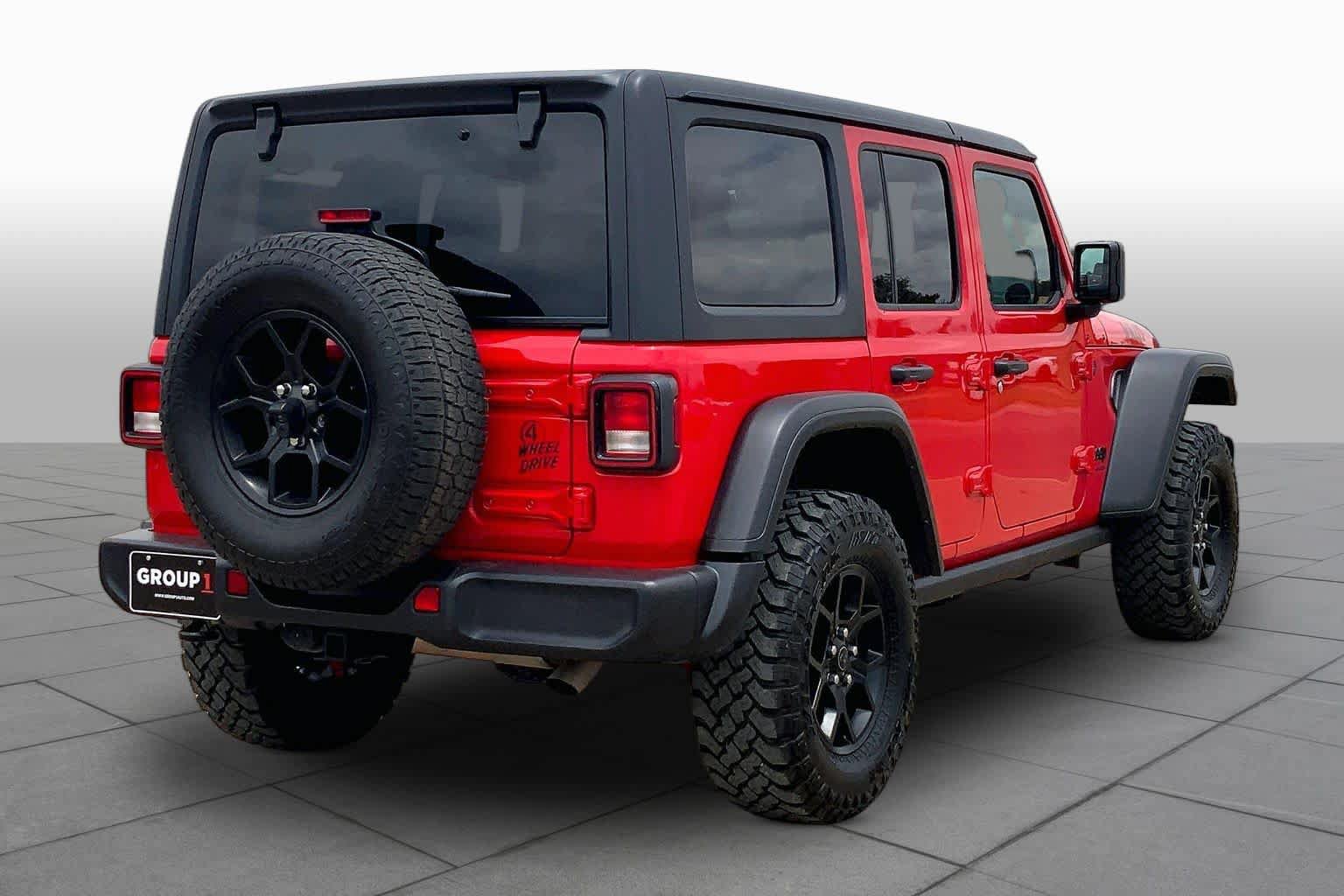 Used 2025 Jeep Wrangler Unlimited Sport AWD/4WD image 13
