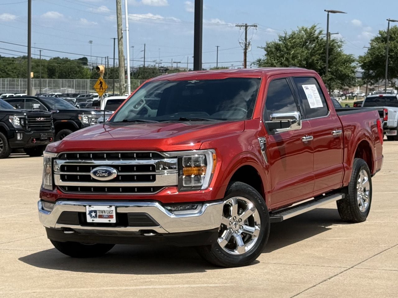 Certified 2023 Ford F150 Lariat w/ FX4 Off-Road Package AWD/4WD image 2