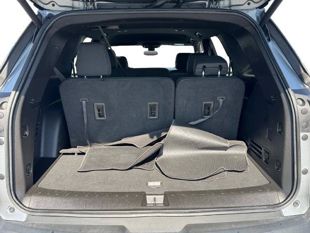 Used 2023 Chevrolet Traverse LT AWD/4WD image 9
