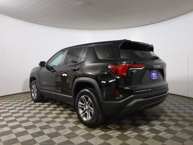 Used 2025 GMC Terrain Elevation image 2