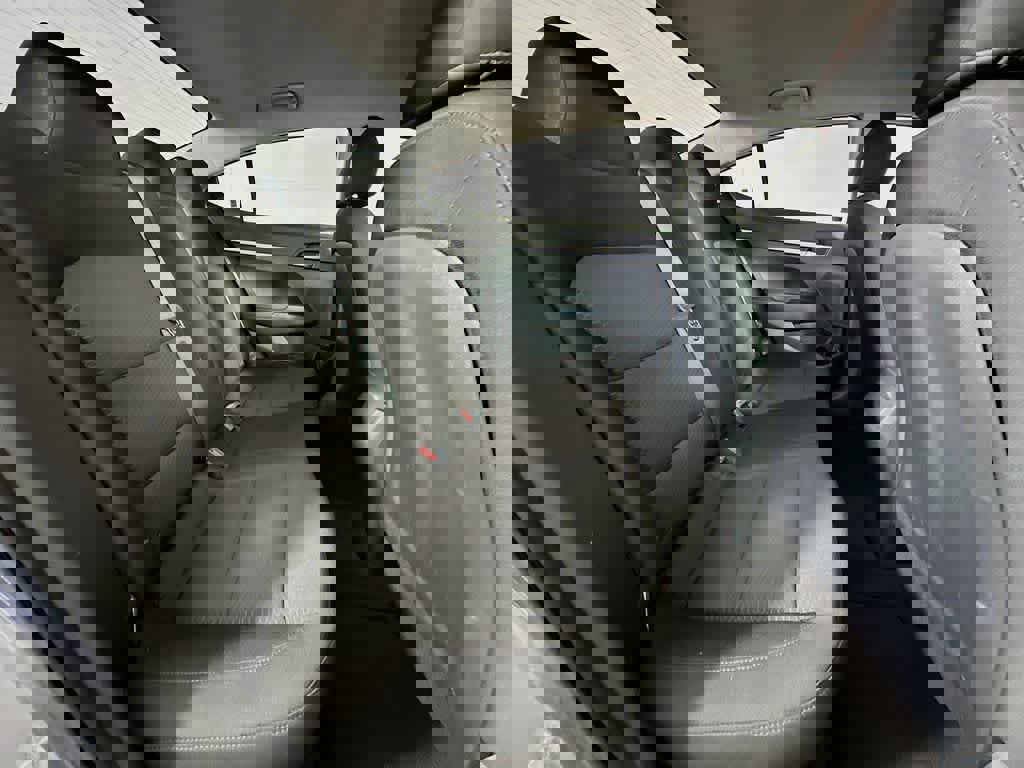 Used 2020 Hyundai Elantra SE w/ Cargo Package (C1) image 29