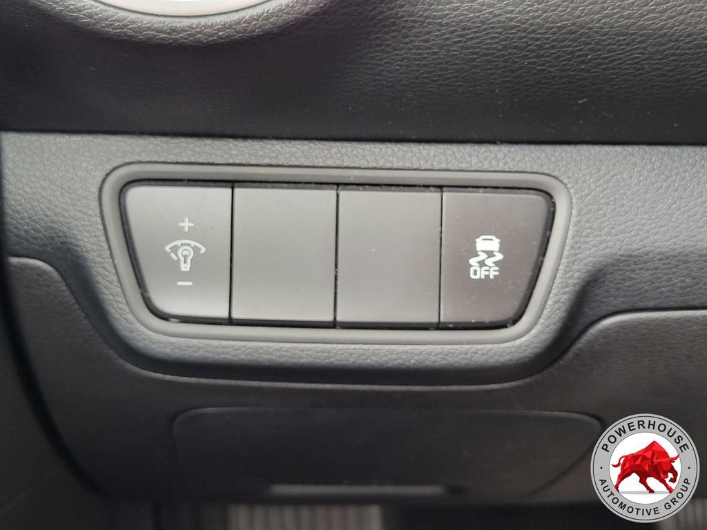 Used 2024 Kia Forte LXS FWD image 25