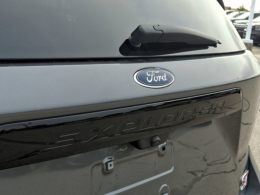 Certified 2024 Ford Explorer ST w/ Equipment Group 401A AWD/4WD image 31