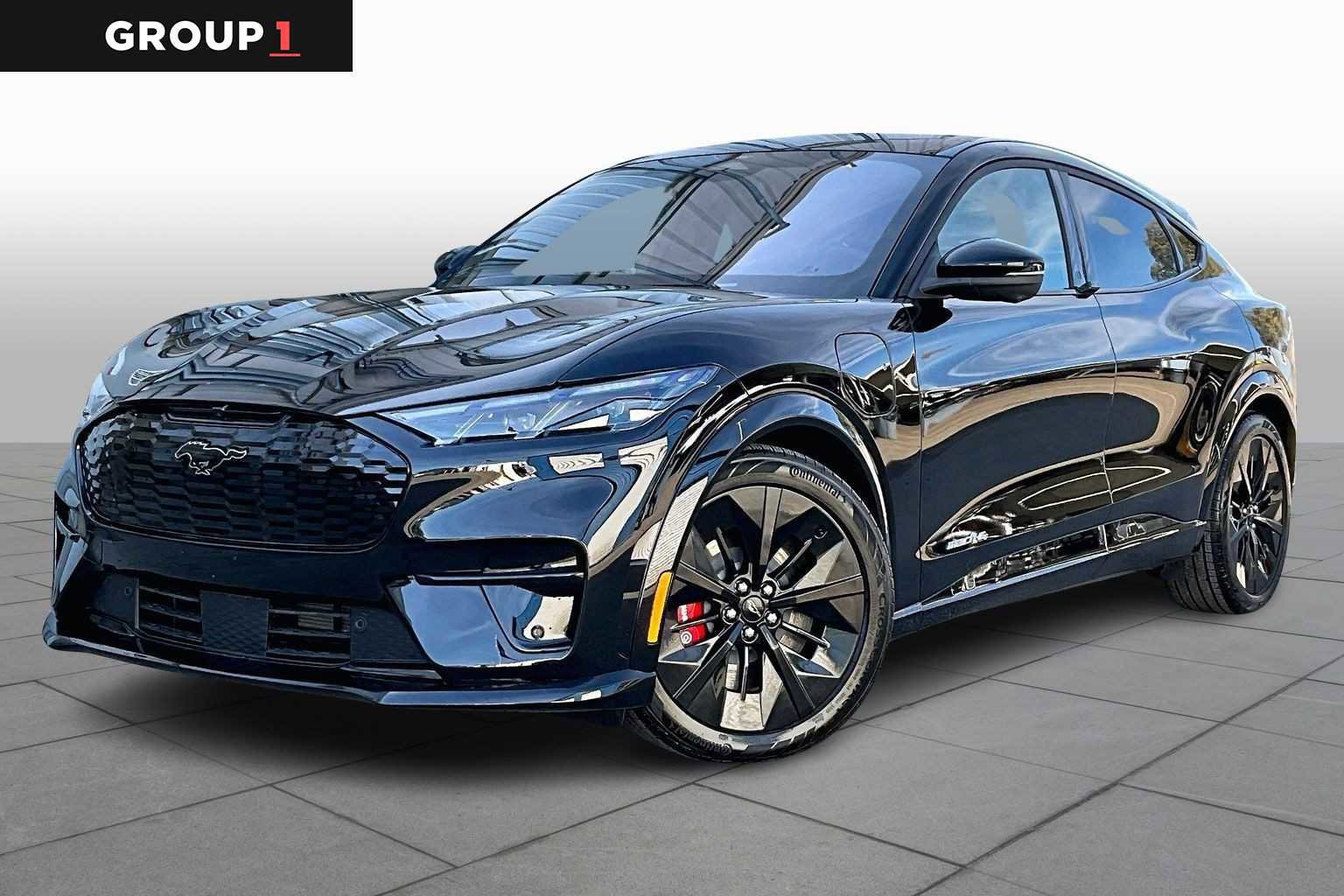 Certified 2025 Ford Mustang Mach-E GT image 5