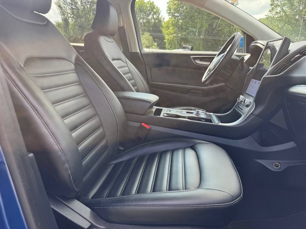 Certified 2022 Ford Edge SEL w/ Convenience Package AWD/4WD image 17