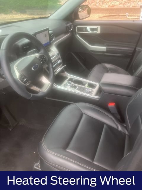Certified 2023 Ford Explorer XLT w/ Equipment Group 202A AWD/4WD image 10