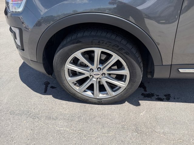 Certified 2017 Ford Explorer Limited AWD/4WD image 26