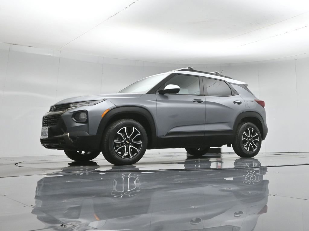 Used 2021 Chevrolet TrailBlazer ACTIV w/ Technology Package image 30