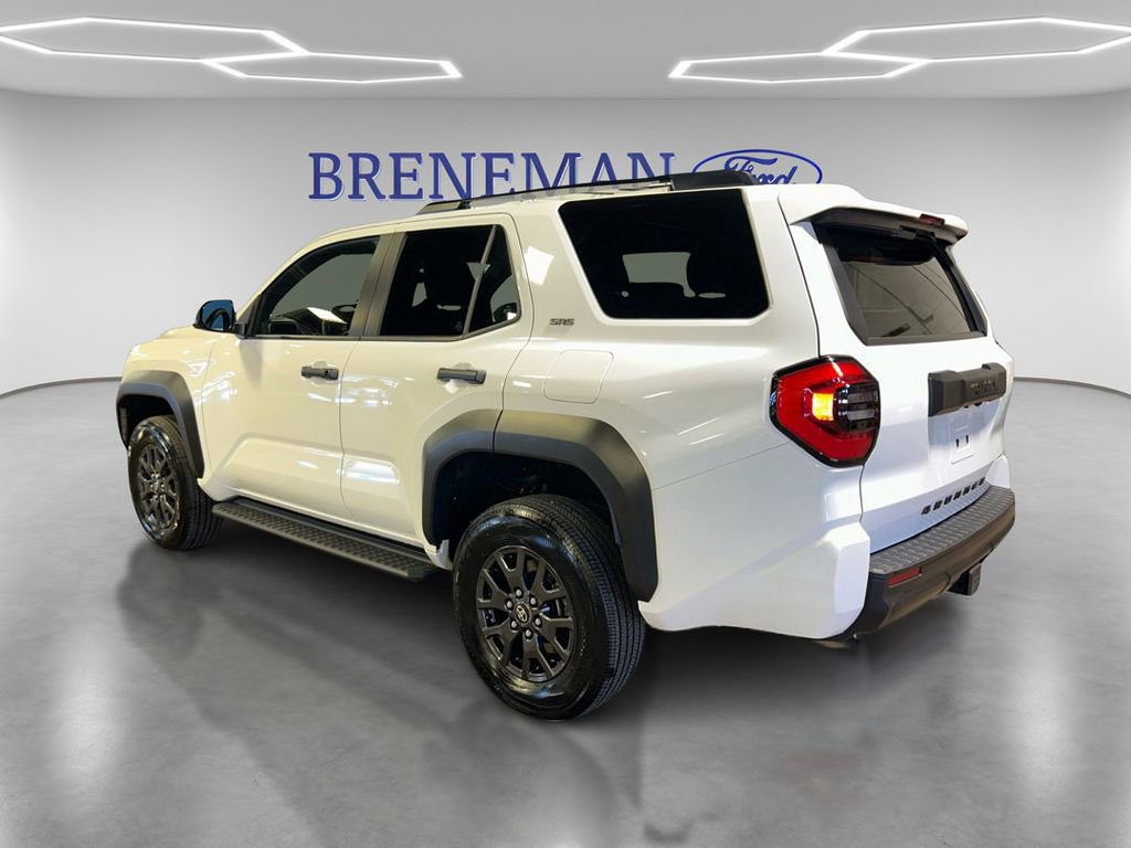 Used 2025 Toyota 4Runner SR5 AWD/4WD image 3