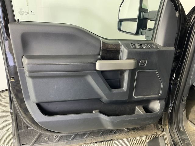 Certified 2022 Ford F250 Lariat w/ Chrome Package AWD/4WD image 9