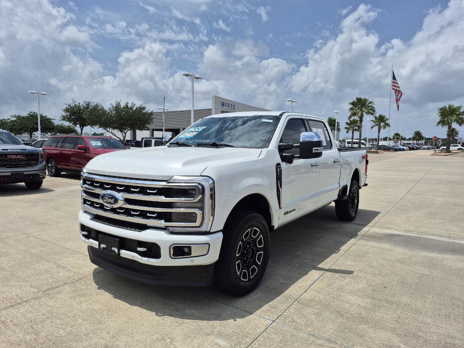 Certified 2024 Ford F250 Platinum w/ FX4 Off-Road Package AWD/4WD image 1