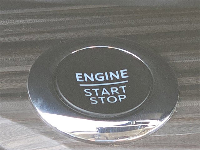 Certified 2022 Ford Explorer Limited w/ Equipment Group 301A image 23