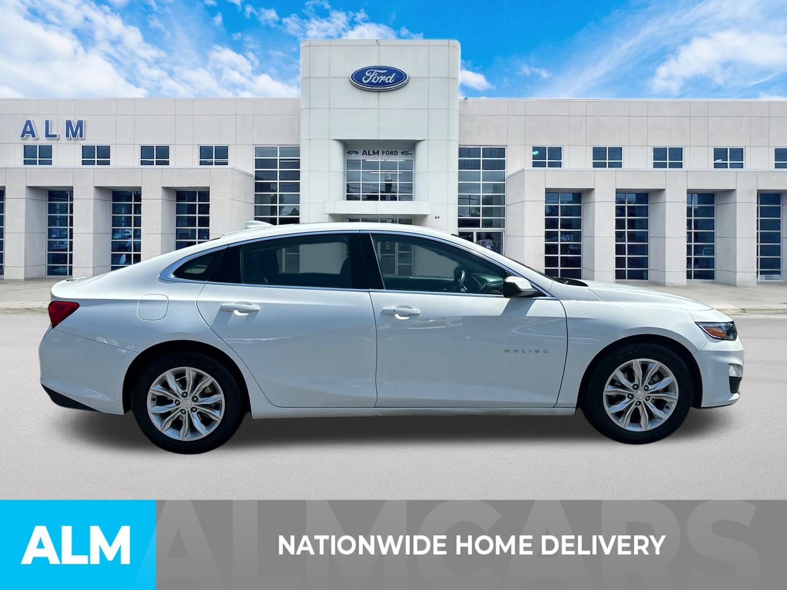 Used 2024 Chevrolet Malibu LT FWD image 4
